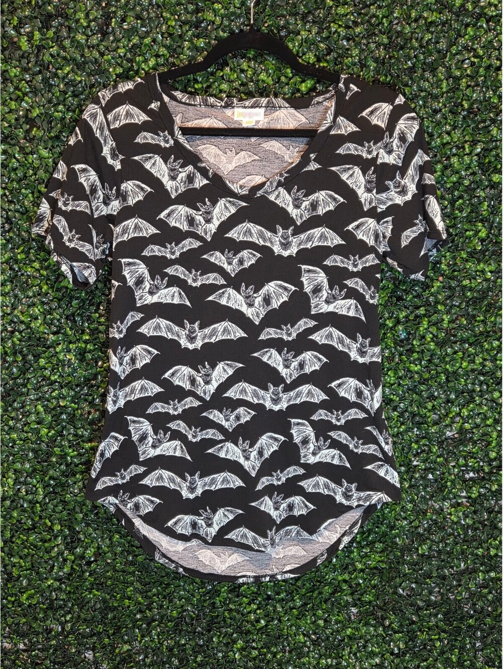 LuLaRoe Black Bat Print Short Sleeve Top, M